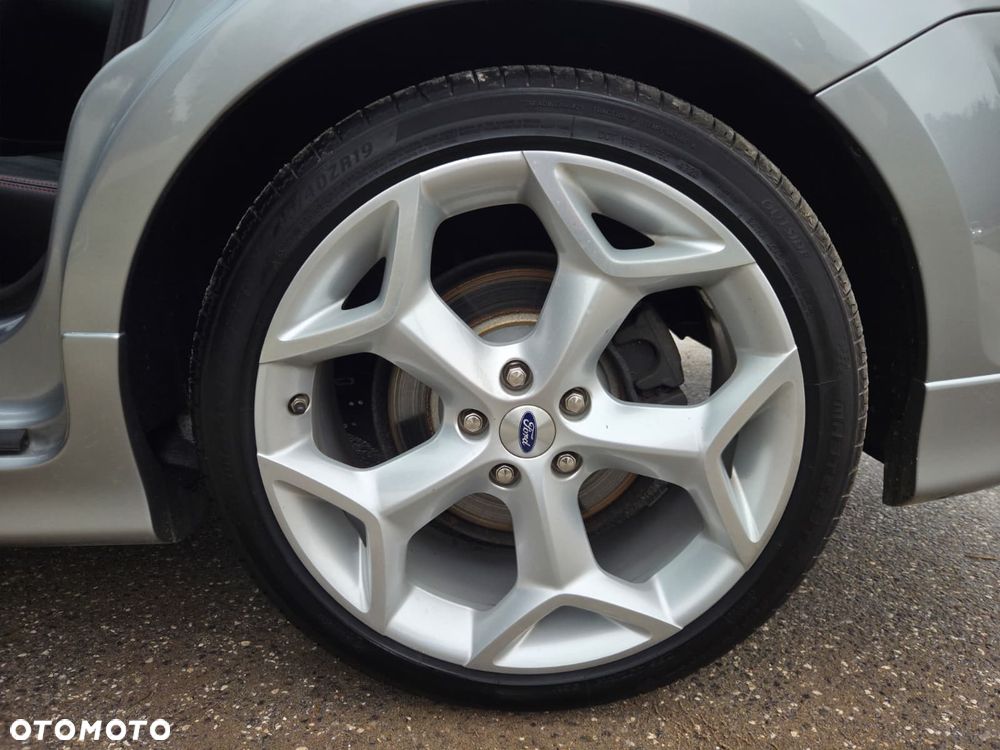 Ford Mondeo 2.0 TDCi Ghia - 29