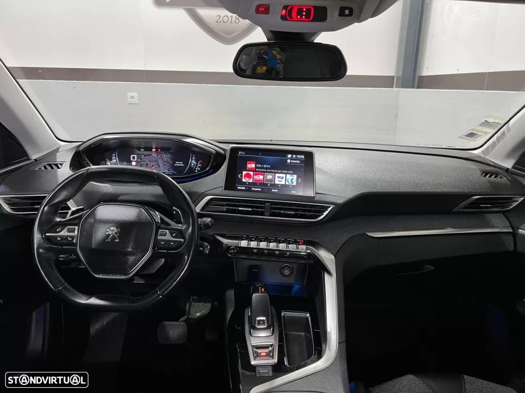 Peugeot 3008 1.6 BlueHDi Allure EAT6 J18 - 10