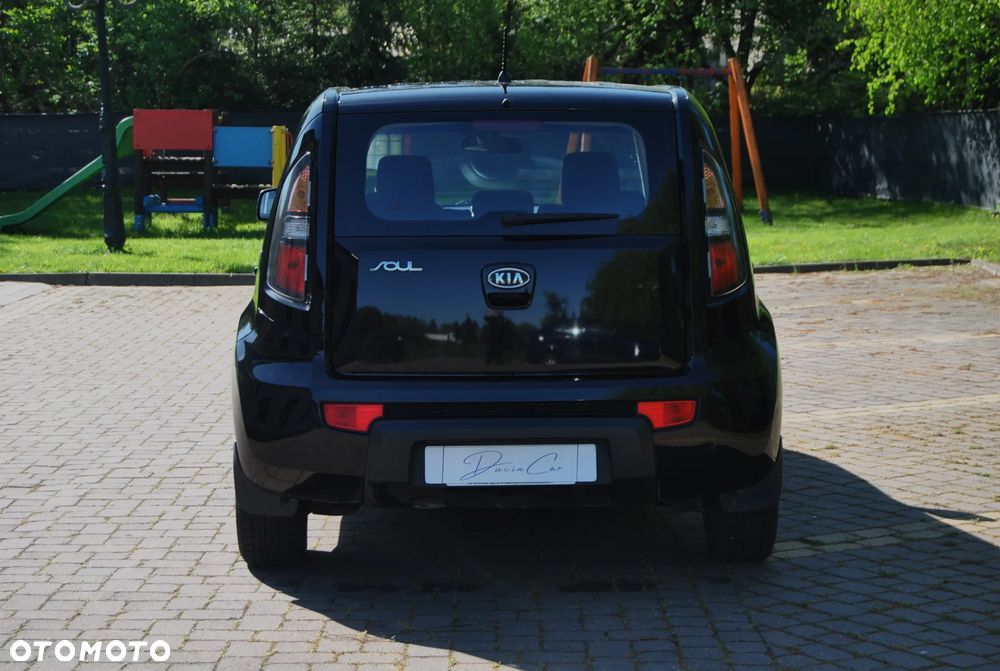 Kia Soul 1.6 CVVT Attract - 17