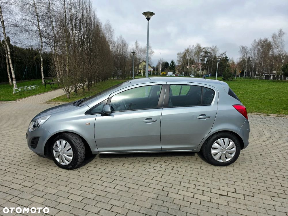 Opel Corsa 1.2 16V Edition 150 S&S - 3