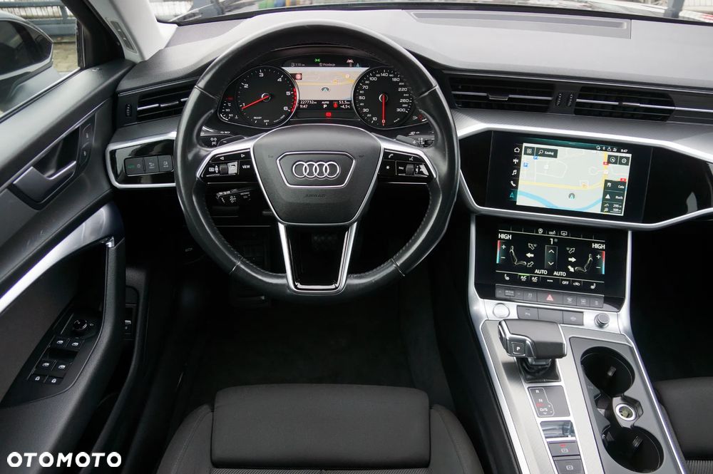 Audi A6 Avant 40 TDI quattro S tronic - 12