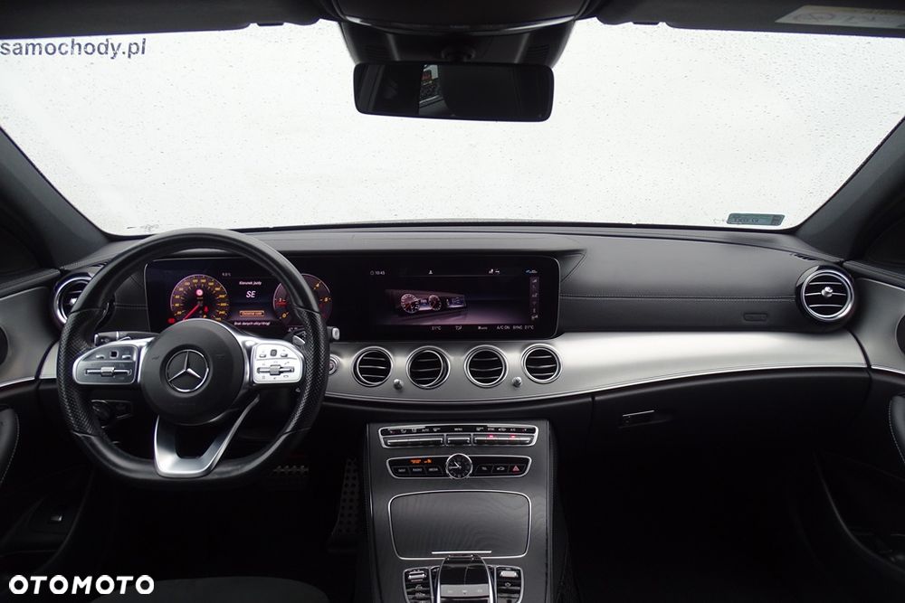 Mercedes-Benz Klasa E - 38