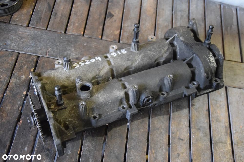 Opel Astra H 1.3 cdti 90KM Pokrywa zaworów z wałkami 55204918 Z13DTH Combo Corsa - 3