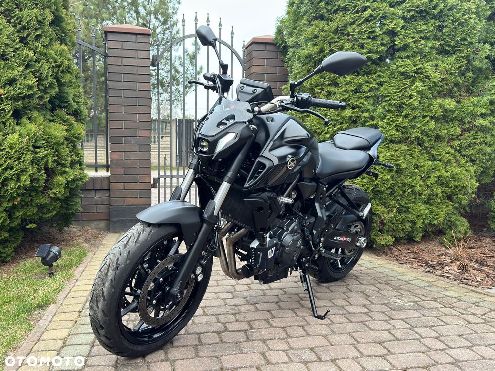 Yamaha MT - 3