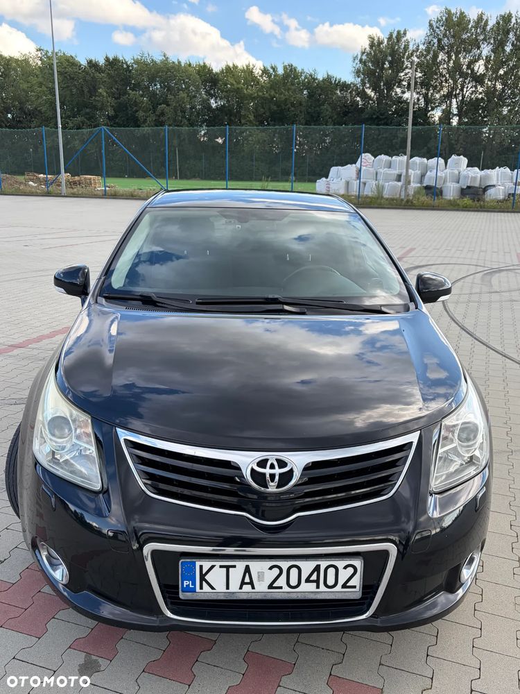 Toyota Avensis 2.0 D-4D Sol - 8