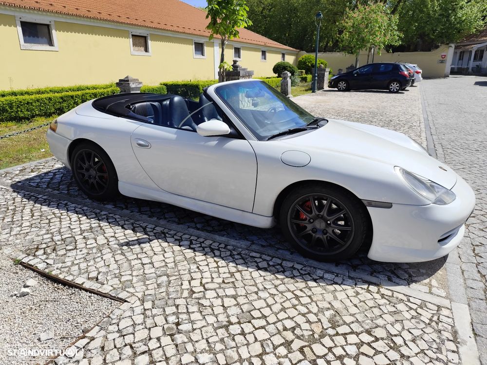 Porsche 911 Série F - 22