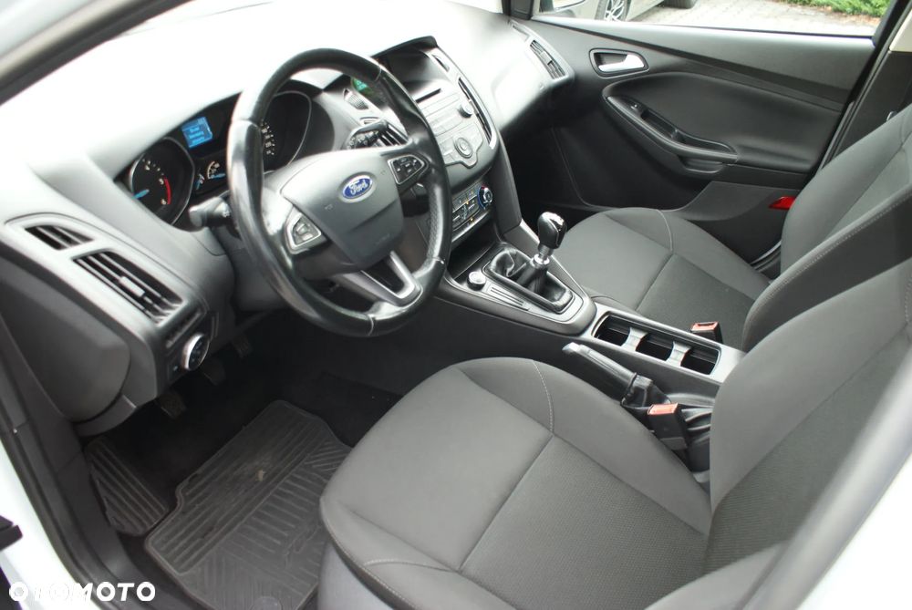 Ford Focus - 4