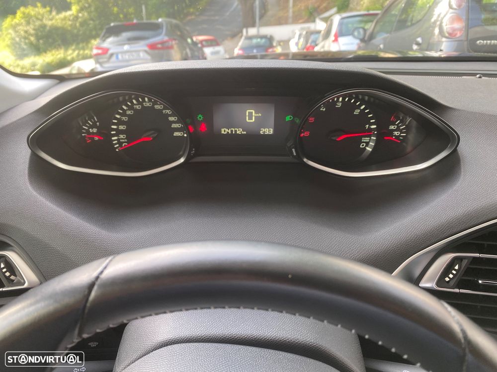 Peugeot 308 1.5 BlueHDi Style - 15