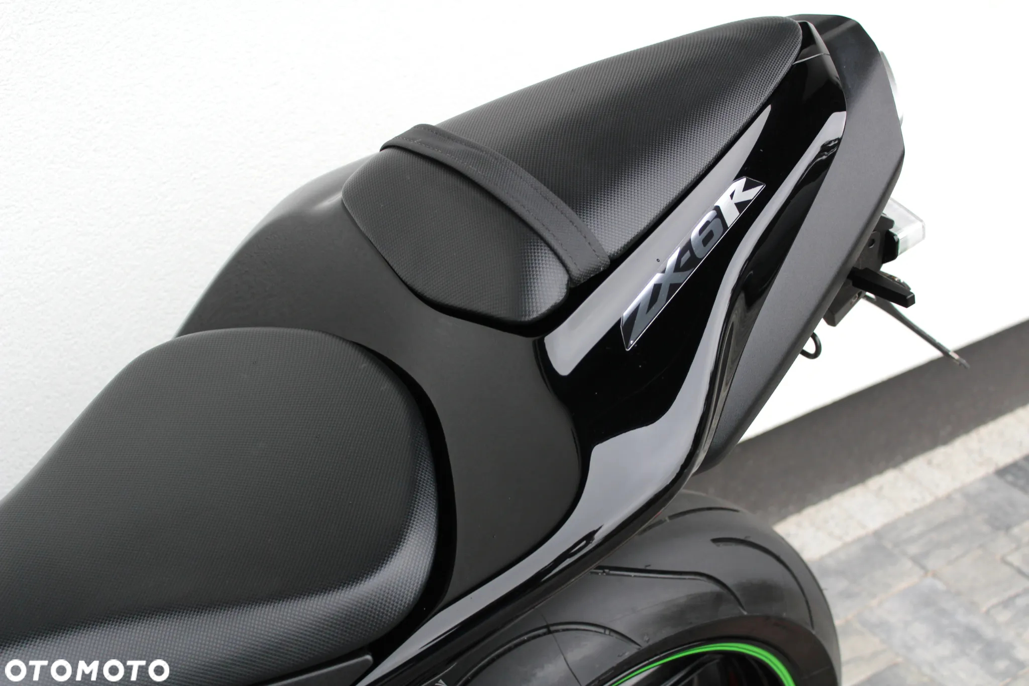 Kawasaki ZXR - 16