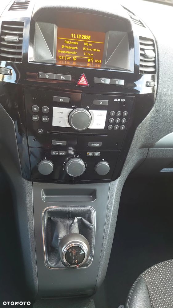 Opel Zafira 1.8 Navi - 15