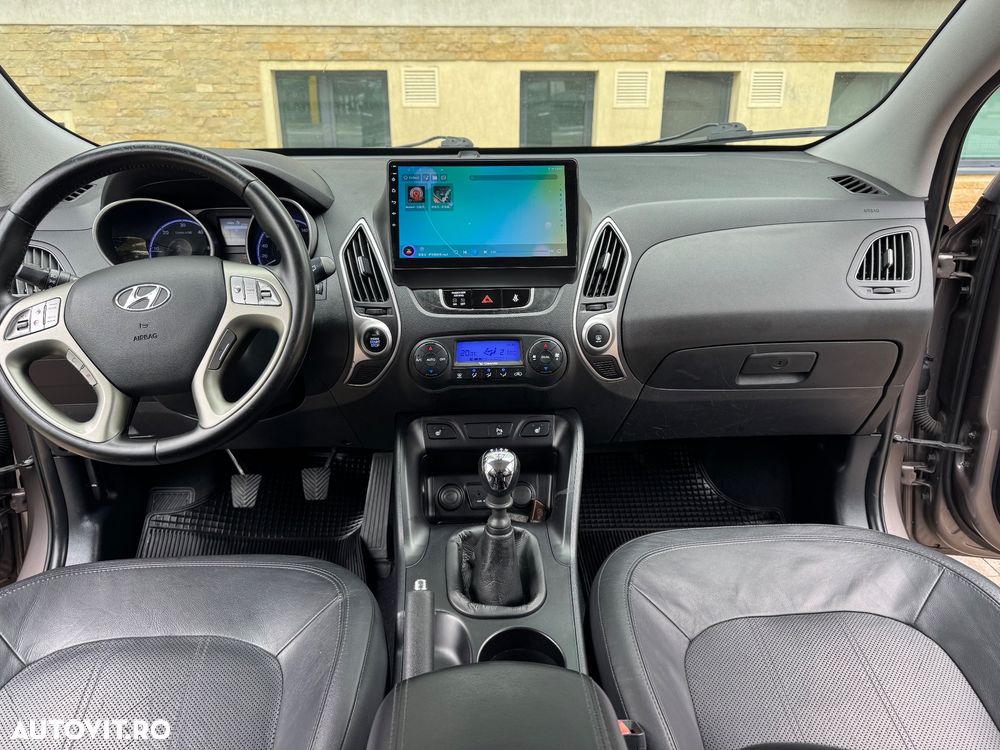 Hyundai ix35 2.0 CRDI 4WD Premium - 15