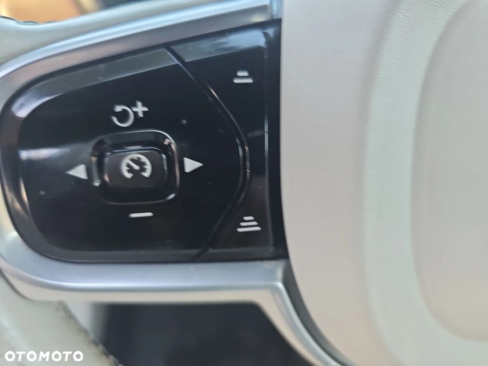 Volvo S90 D5 AWD Inscription - 17