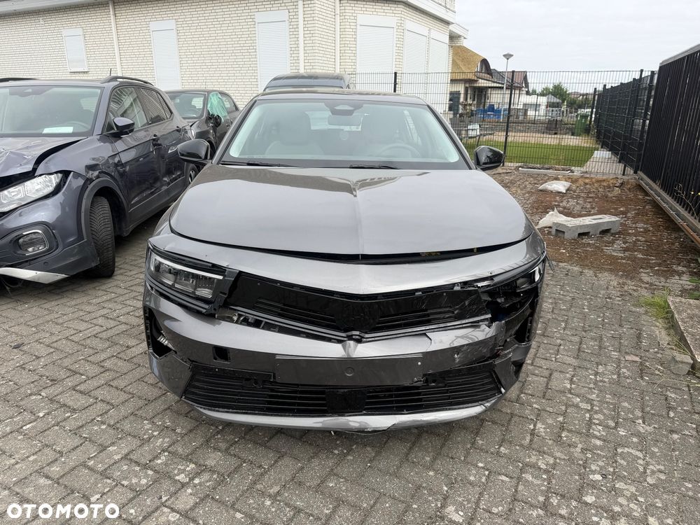 Opel Astra - 1