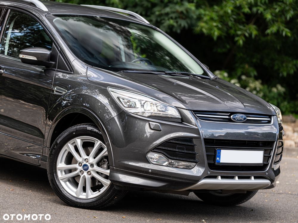 Ford Kuga - 10