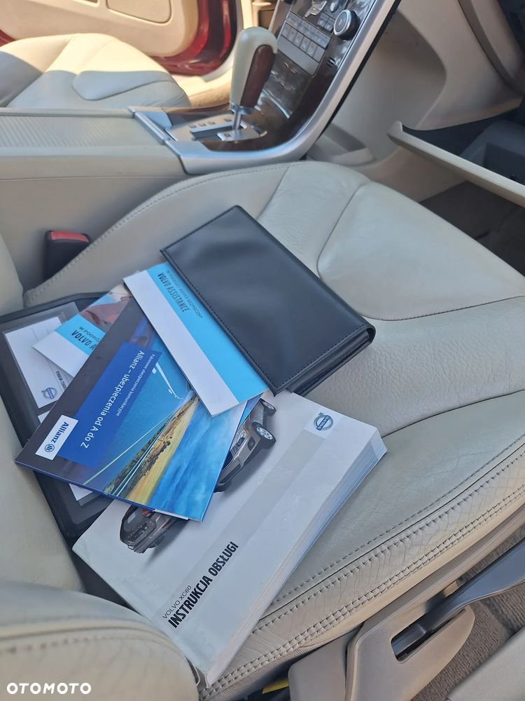Volvo XC 60 D5 AWD Summum - 19