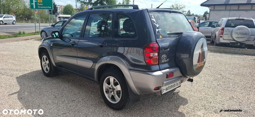 Toyota RAV4 D-4D 4x4 Sol - 4