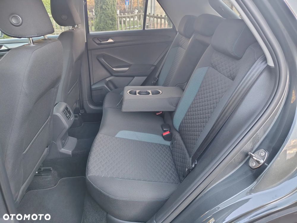 Volkswagen T-Roc 1.0 TSI OPF Style - 11