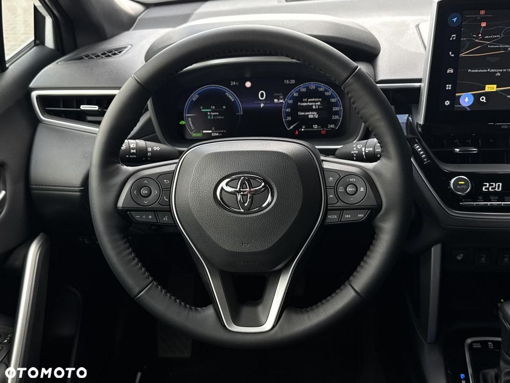 Toyota Corolla Cross - 16