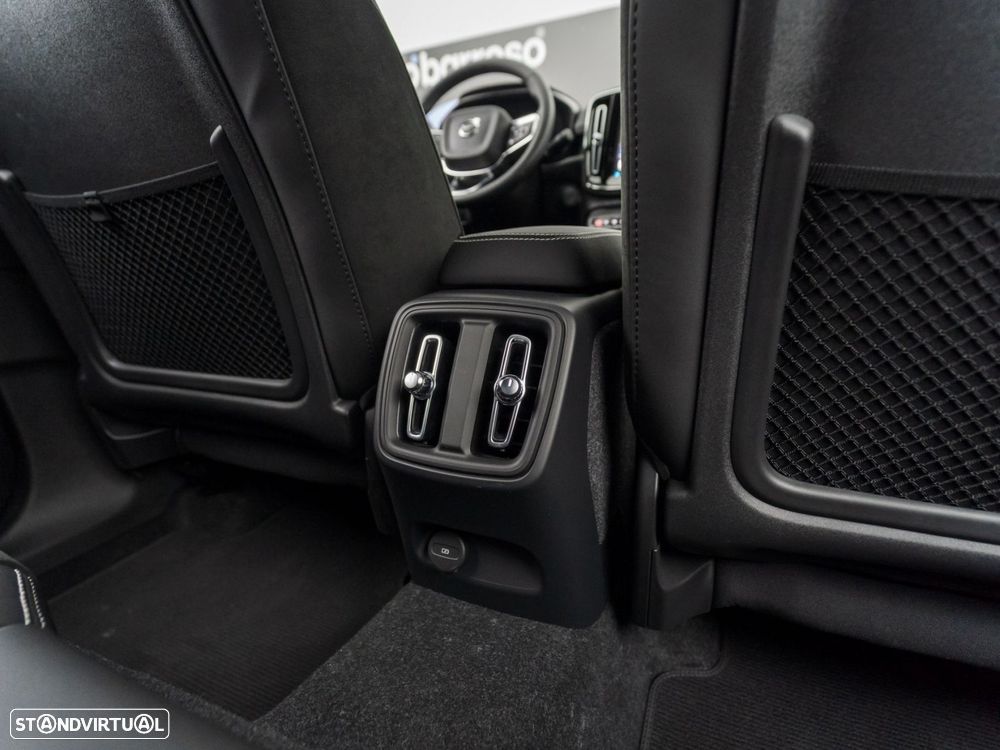 Volvo C40 Recharge Ultimate - 40