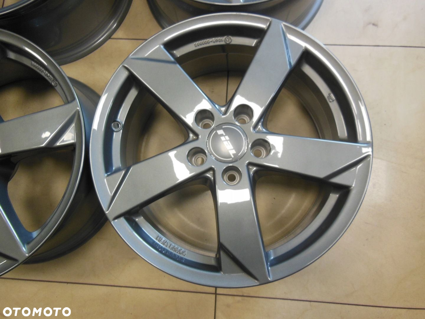 ALUFELGI RIAL 5X112 17" ET38 KK757 NOWE - 2