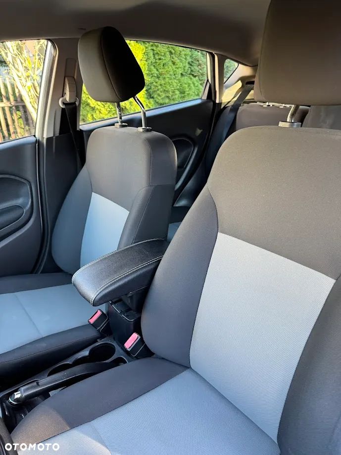 Ford Fiesta 1.6 Silver X Plus MPS6 - 18