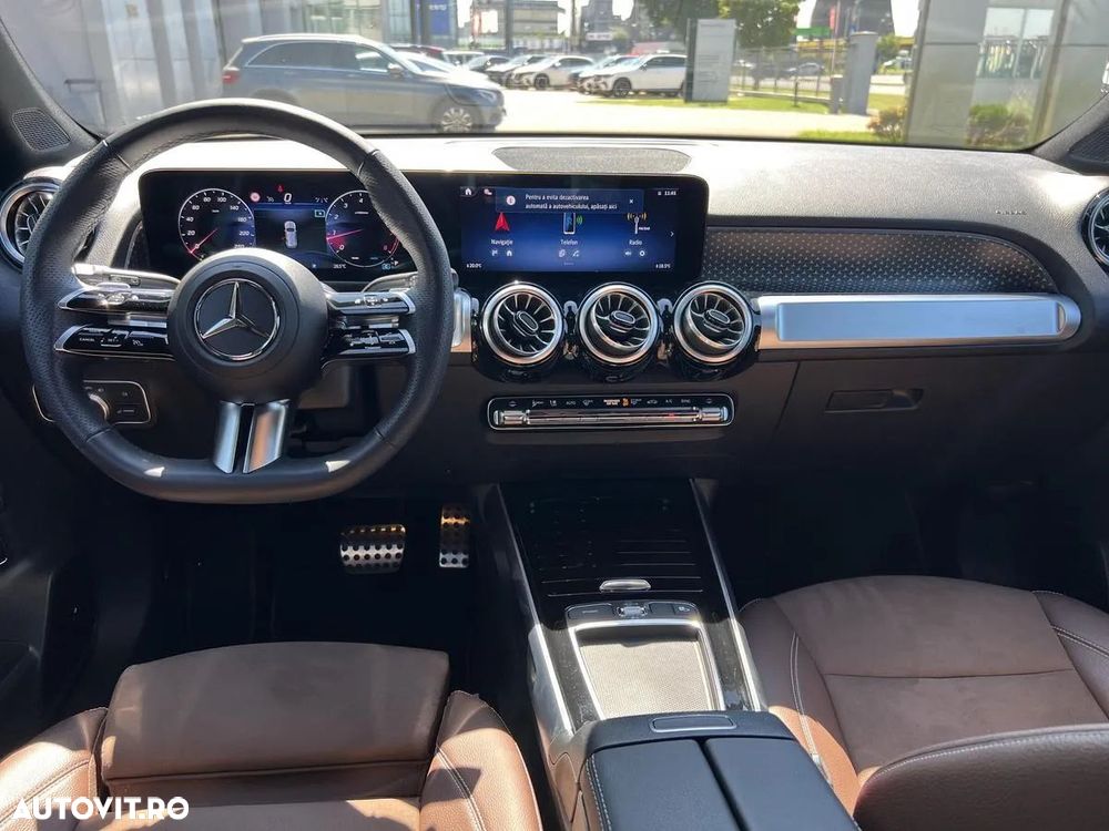 MERCEDES-BENZ GLB 2025 — imagine 12