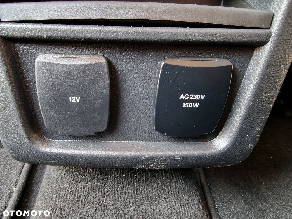 Ford S-Max 2.0 TDCi Titanium - 13