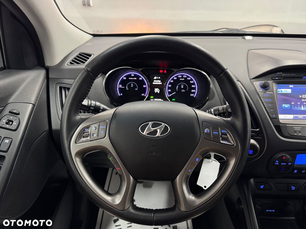 Hyundai ix35 1.7 CRDi 2WD blue Style - 14