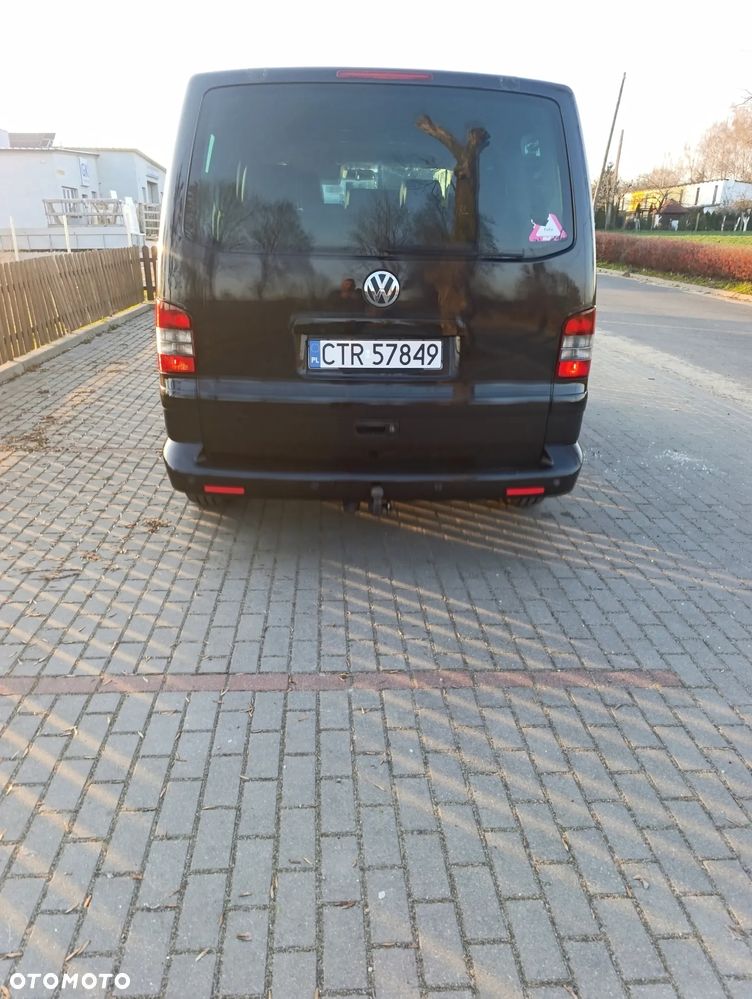 Volkswagen Multivan - 5