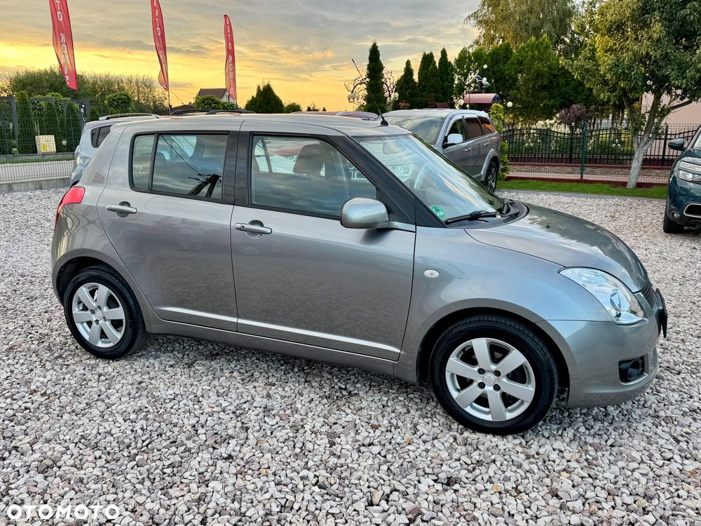 Suzuki Swift - 33