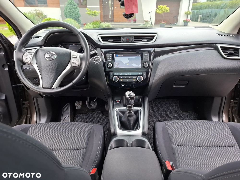 Nissan Qashqai 1.5 dCi TEKNA+ - 24