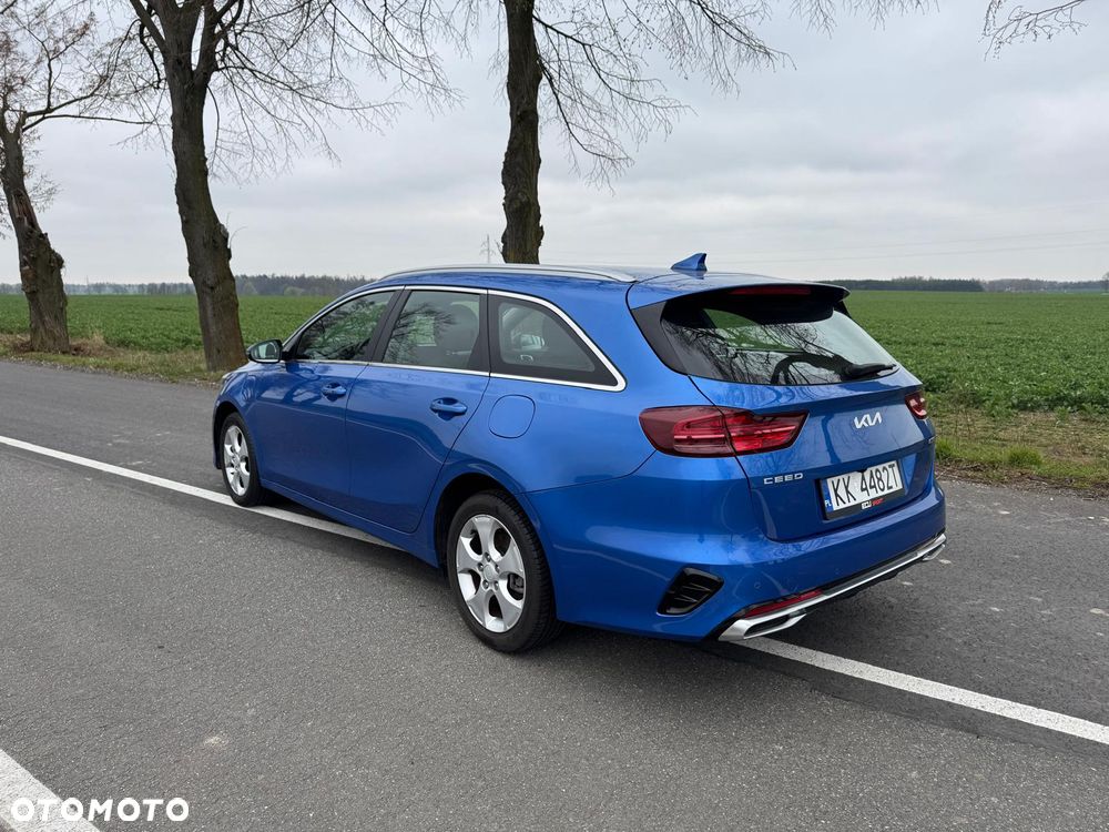 Kia Ceed 1.6 GDI PHEV L Business Line DCT - 3