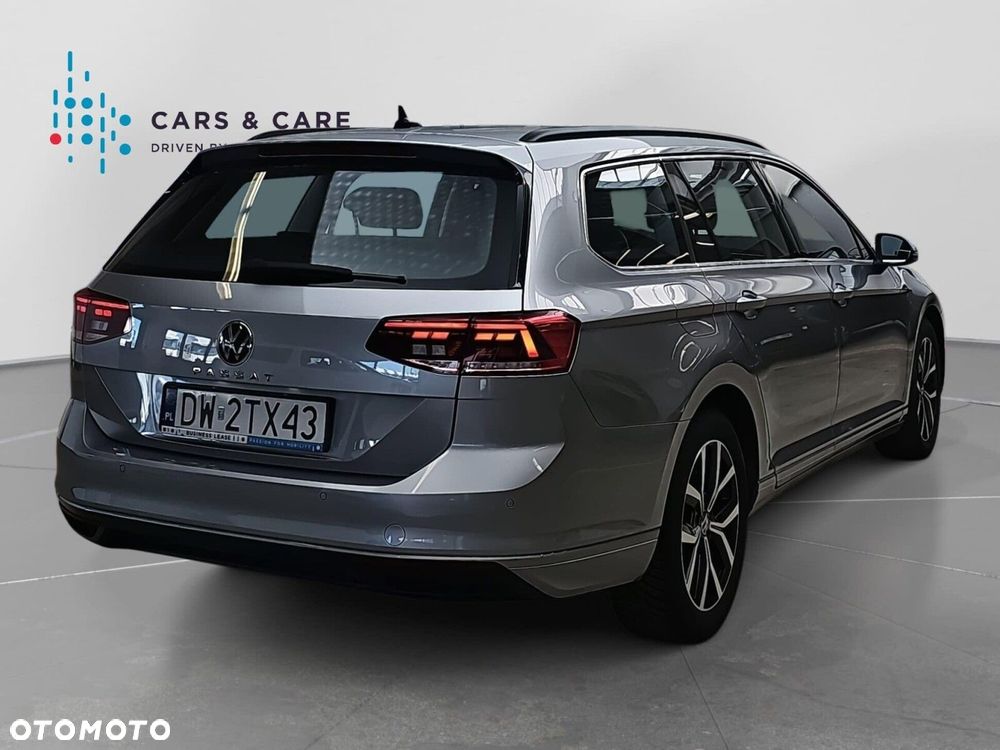 Volkswagen Passat Variant 2.0 TDI EVO Business DSG - 24