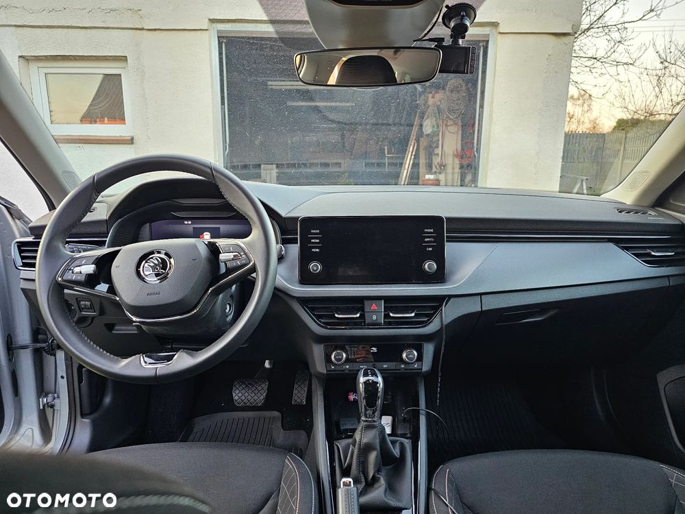 Skoda Kamiq 1.0 TSI Ambition DSG - 10