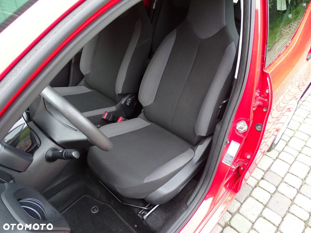 Toyota Aygo - 11