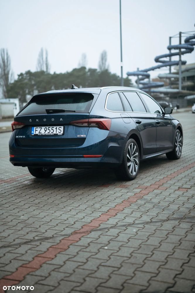 Skoda Octavia - 8