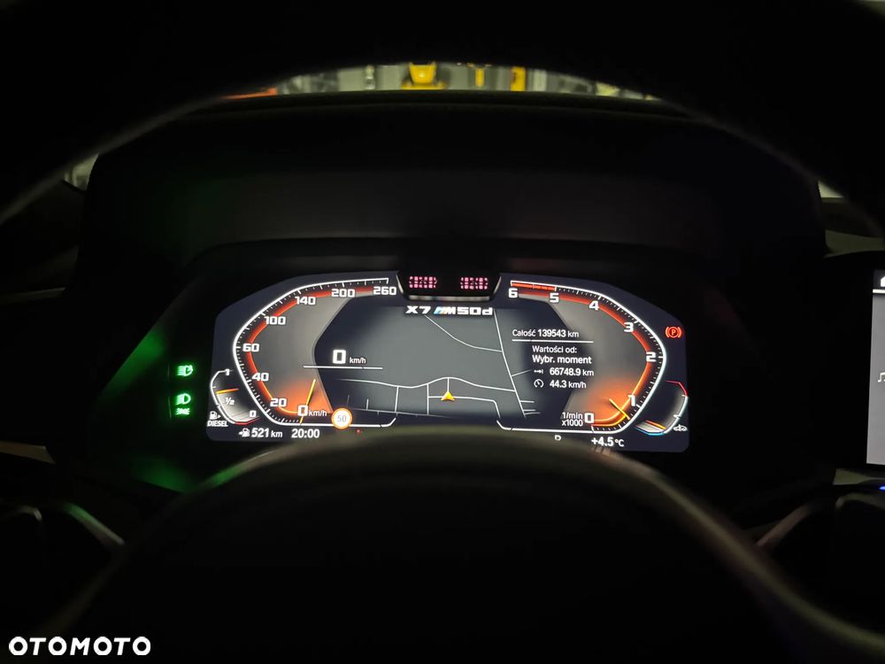 BMW X7 M50d sport - 28
