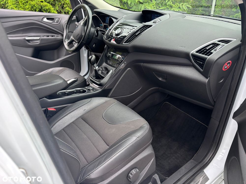 Ford Kuga 2.0 TDCi 4x4 Individual - 9