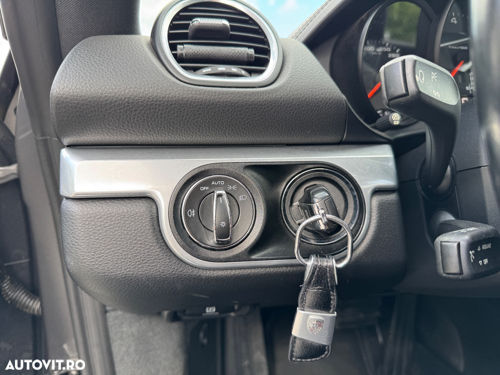 Porsche Cayman 718 PDK - 23