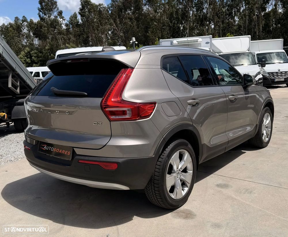 Volvo XC 40 2.0 D3 Momentum Plus Geartronic - 6