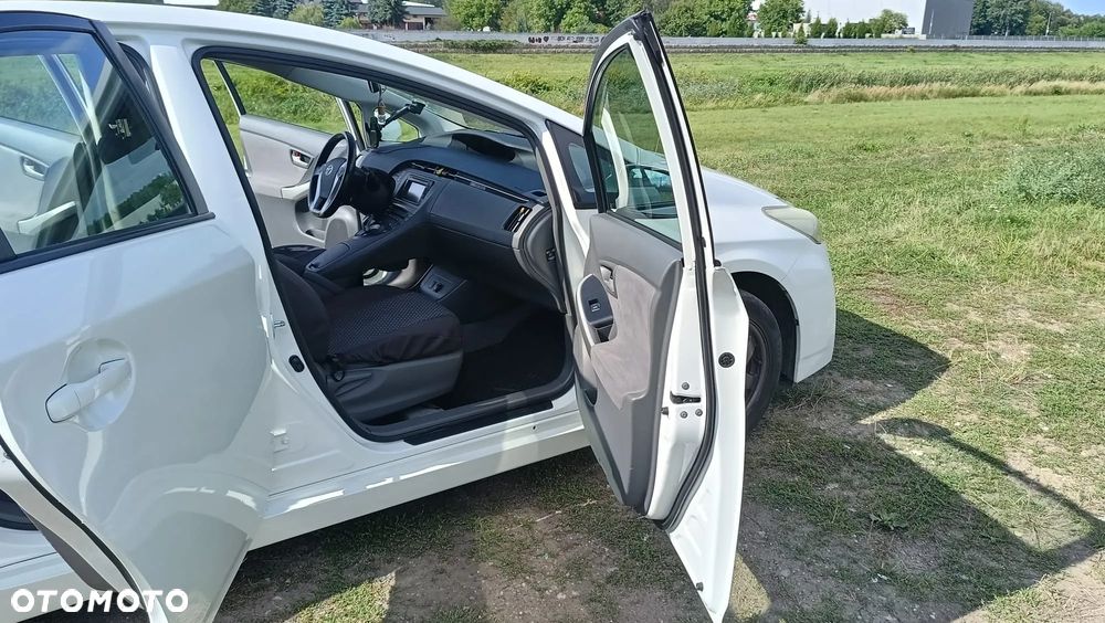 Toyota Prius - 7