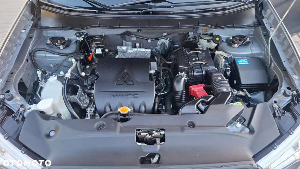 Mitsubishi ASX 1.6 2WD Intense - 17