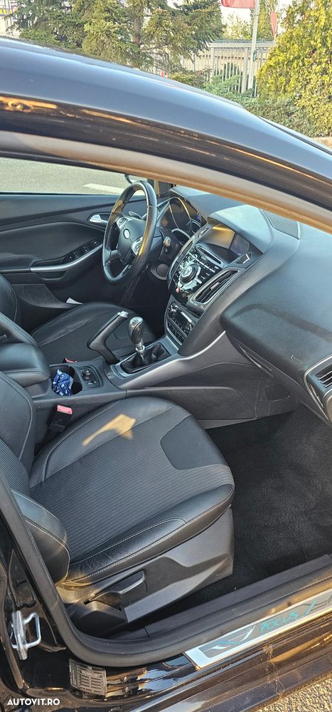 Ford Focus 1.6 TDCi DPF Titanium - 10