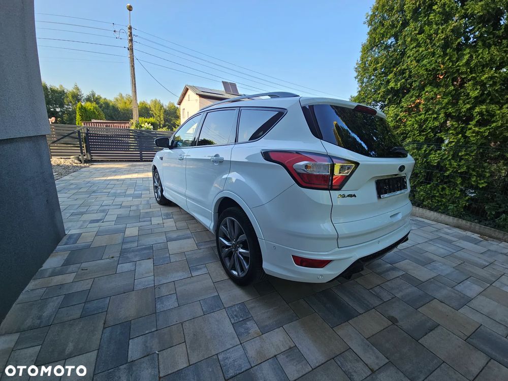 Ford Kuga 1.5 EcoBoost 2x4 ST-Line - 5