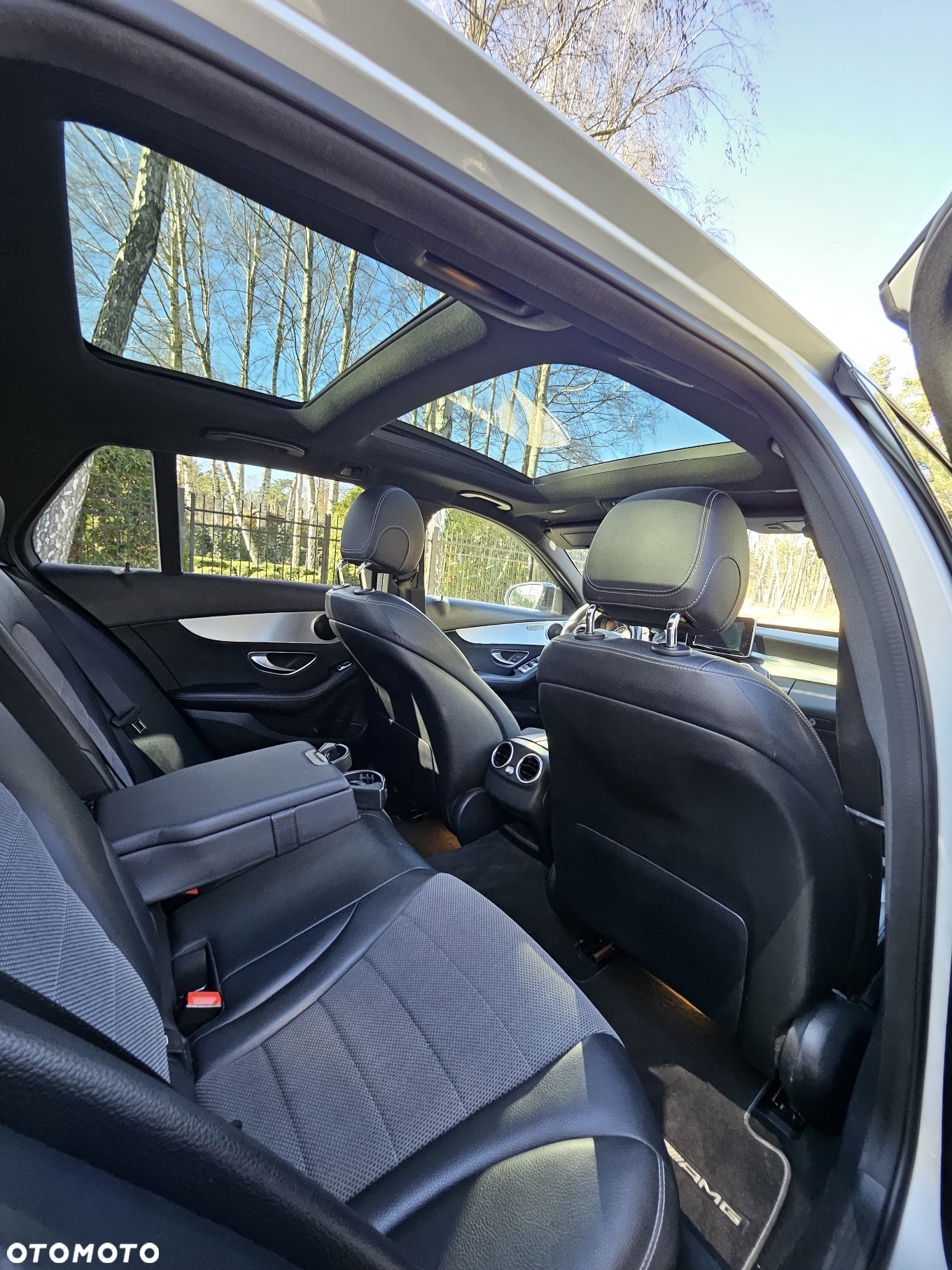 Mercedes-Benz Klasa C 220 d 9G-TRONIC - 24