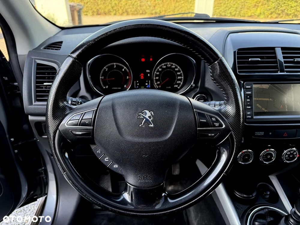 Peugeot 4008 - 13