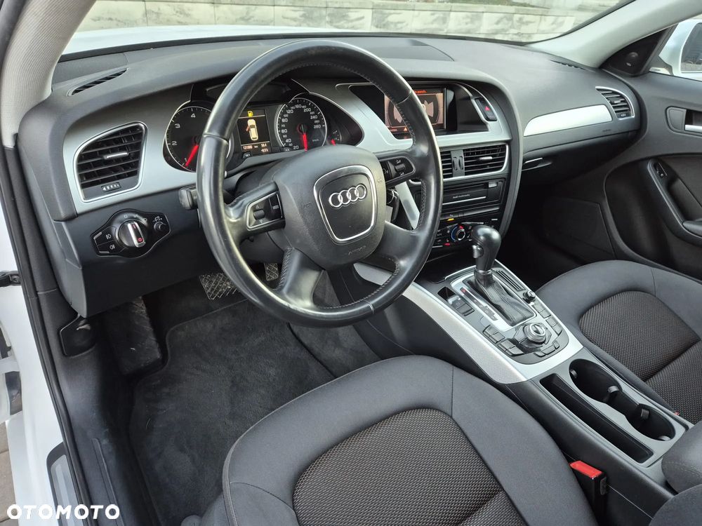 Audi A4 Avant 2.0 TDI DPF multitronic Ambition - 10