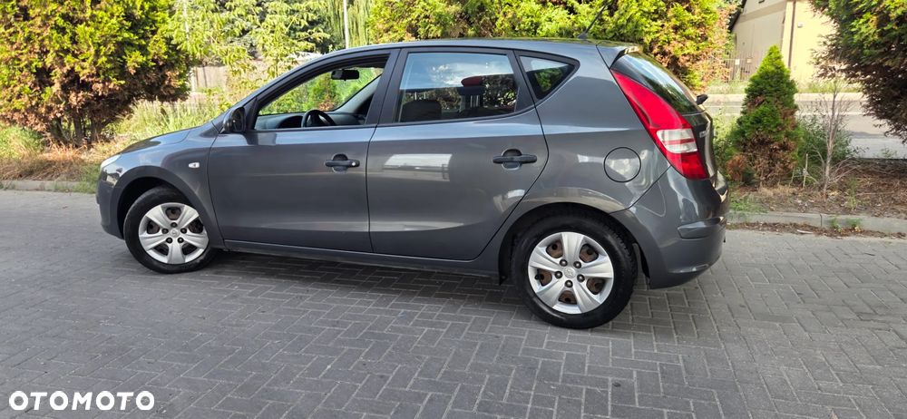 Hyundai i30 1.4 Base EU5 - 10