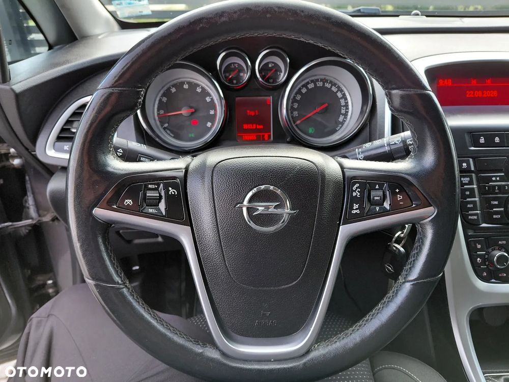 Opel Astra 1.4 Turbo - 22