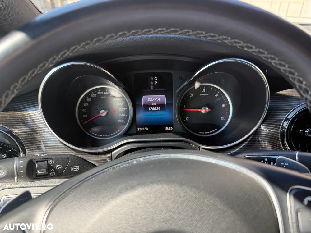 Mercedes-Benz V 300 d Lang 9G-TRONIC Avantgarde Edition 2021 - 12